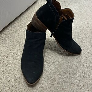 Franco sarto ankle booties